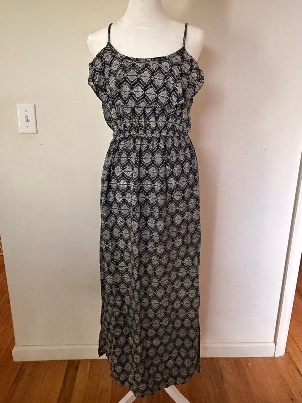 Cotton On Black and White Patterned Maxi Dress with Spaghetti Straps and Ruffles